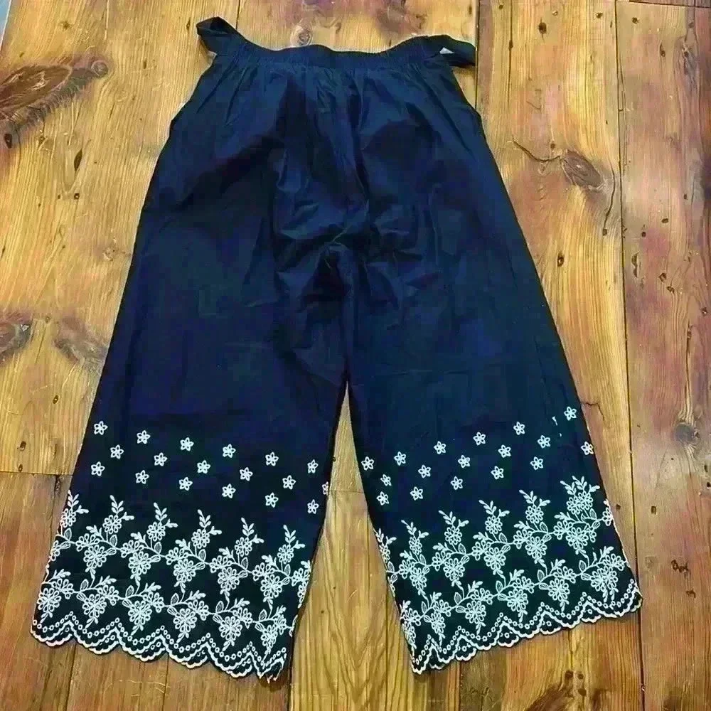 Solitaire wide leg black trousers pants size medium NWOT - Picture 4 of 10